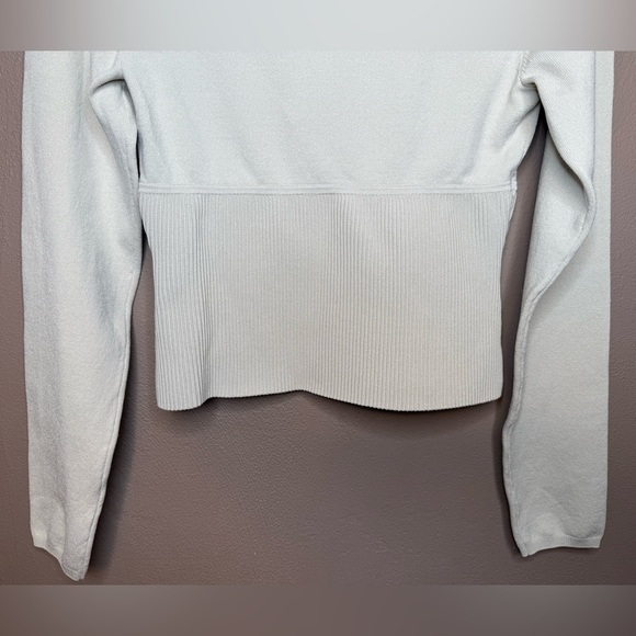 Babaton Sculpt Knit Empire Longsleeve Rib Knit Corset Top in Matte Pearl Size L - Picture 14 of 16